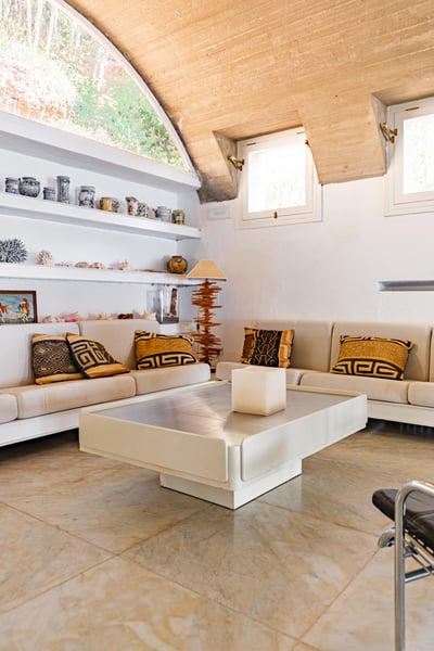 Luxury Villa Photo #21