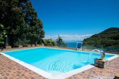 Luxury Villa Photo #3