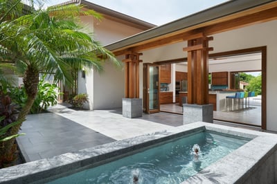Luxury Villa Photo #11