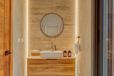 Luxury Villa Photo #35