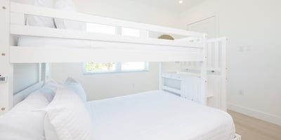 Luxury Villa Photo #34