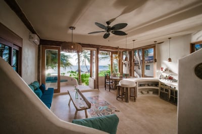 Luxury Villa Photo #2