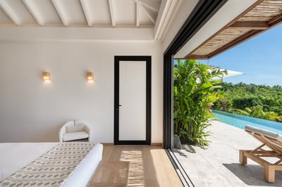 Luxury Villa Photo #14