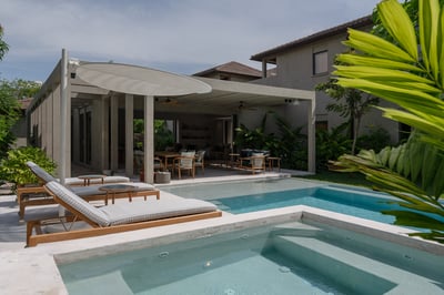 Luxury Villa Photo #7