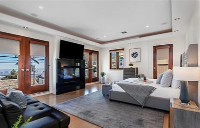 Luxury Villa Photo #24