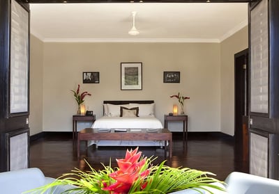 Luxury Villa Photo #16