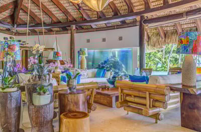 Luxury Villa Photo #12