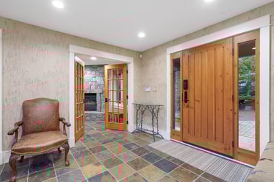 Luxury Villa Photo #26