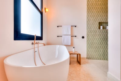 Luxury Villa Photo #44