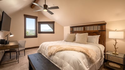 King suite 2 on upper level with desk area