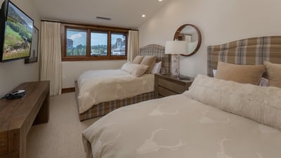 Bedroom with two full beds