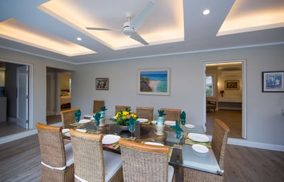 Luxury Villa Photo #9