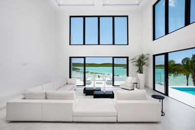Luxury Villa Photo #28