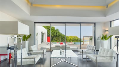 Luxury Villa Photo #31