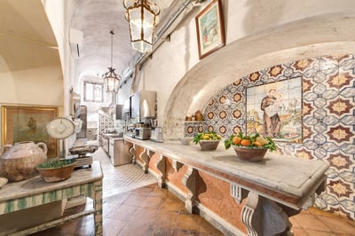 Luxury Villa Photo #22