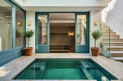 Luxury Villa Photo #37