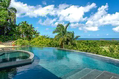 Luxury Villa Photo #4