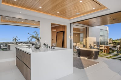 Luxury Villa Photo #56