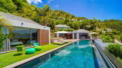 Luxury Villa Photo #9
