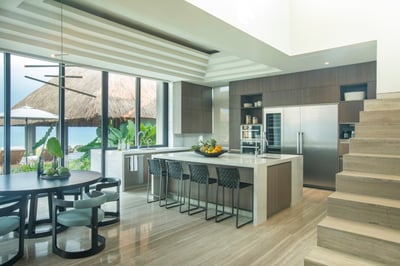 Luxury Villa Photo #10