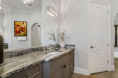 Luxury Villa Photo #59