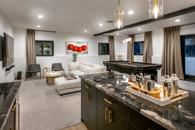 Luxury Villa Photo #30