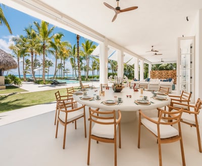 Luxury Villa Photo #25