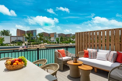 Luxury Villa Photo #2