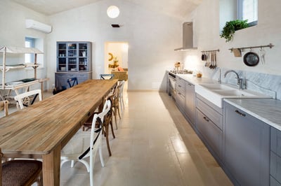 Luxury Villa Photo #26