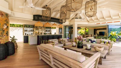 Luxury Villa Photo #22