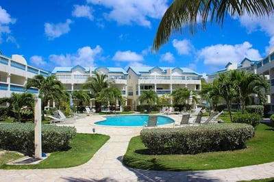 Luxury Villa Photo #35
