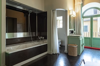 Luxury Villa Photo #23