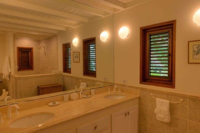 Luxury Villa Photo #19