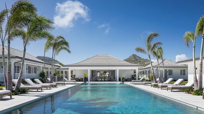 Luxury Villa Photo #7