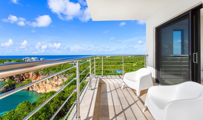 Luxury Villa Photo #6