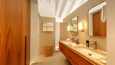 Luxury Villa Photo #51