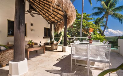 Luxury Villa Photo #7