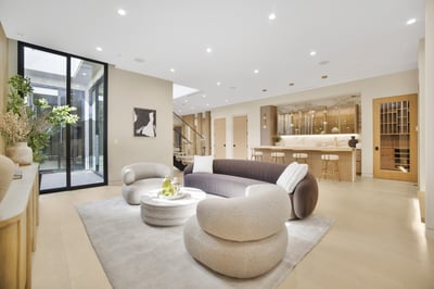 Luxury Villa Photo #33