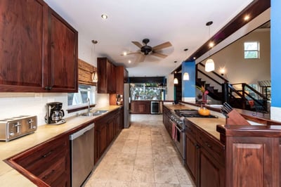 Luxury Villa Photo #18