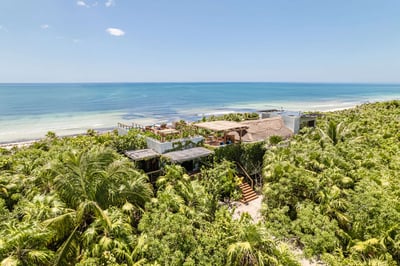 Luxury Villa Photo #2