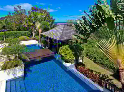 Luxury Villa Photo #5