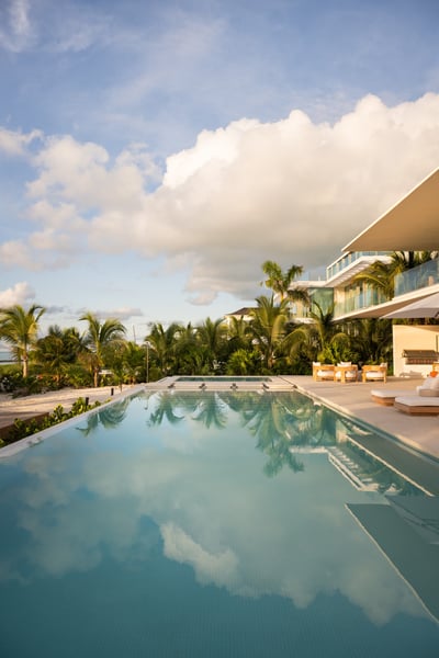 Luxury Villa Photo #5