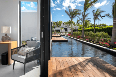 Luxury Villa Photo #28