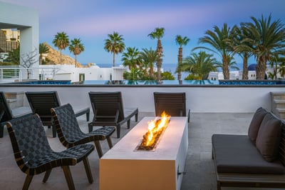 Luxury Villa Photo #10