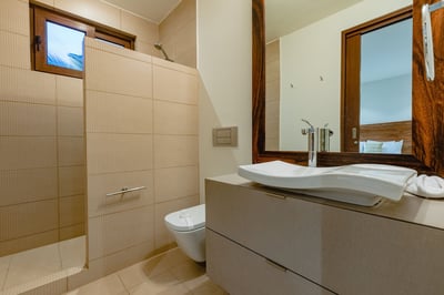 Luxury Villa Photo #29