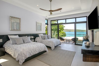 Luxury Villa Photo #49