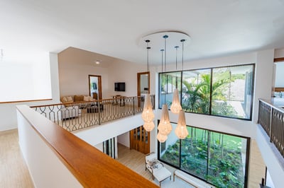 Luxury Villa Photo #12