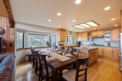 Luxury Villa Photo #5