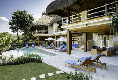 Luxury Villa Photo #2