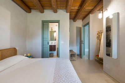 Luxury Villa Photo #36